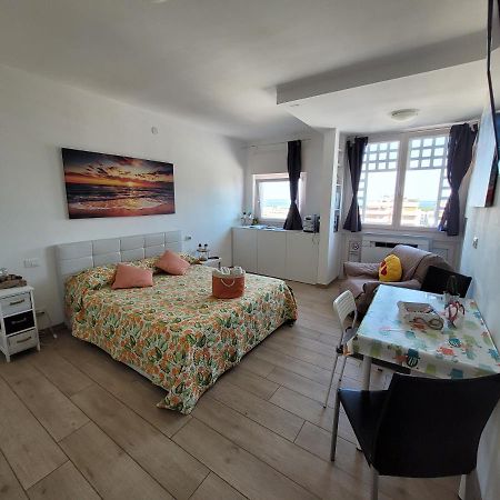 Rosato 3 Sea View Apartment Lignano Sabbiadoro Kültér fotó